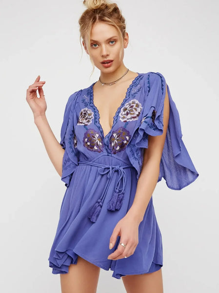 Summer new embroidery flowers dress V-neck sexy romantic short split dress boho holiday mini dress A-line 2023 vestidos