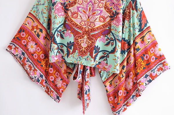 Boho Vintage Floral Print Sashes short  Kimono Women 2018 New Fashion V Neck batwing Sleeves Ladies Blouses Casual Blusas